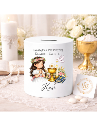 Skarbonka na pamiątke Pierwszej Komunii Świętej personalizowana dla dziewczynki ciemne włosy